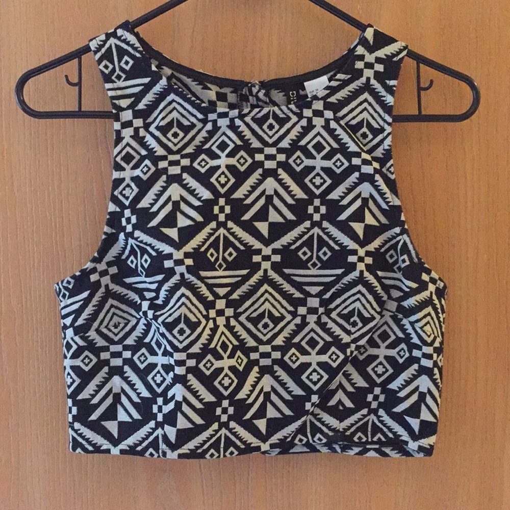 H&M crop top